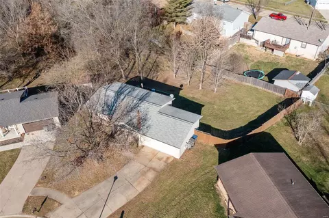 19 Holly Ct, O'fallon, MO 63366 photo 32