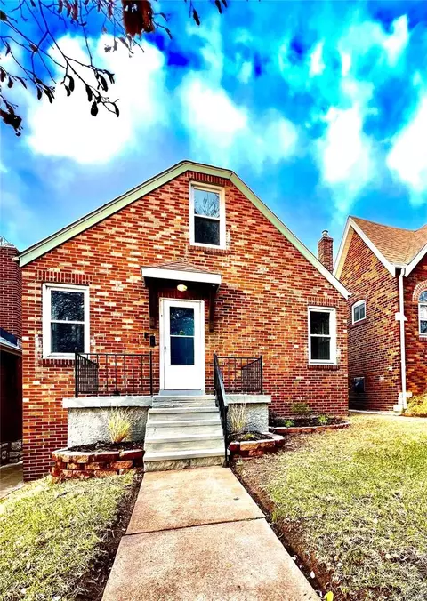 3915 Oleatha Ave, Saint Louis, MO 63116
