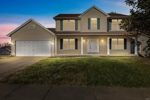 1821 Basket Oak Dr, Saint Charles, MO 63303