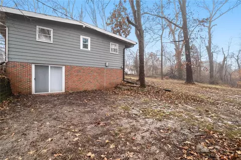 321 Fork Dr, Saint Louis, MO 63137 photo 3