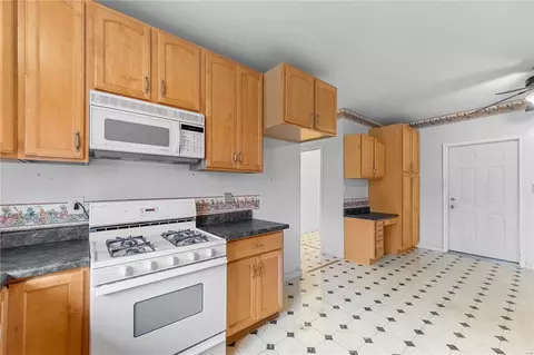 1790 Koch Rd, Saint Paul, MO 63366 photo 14