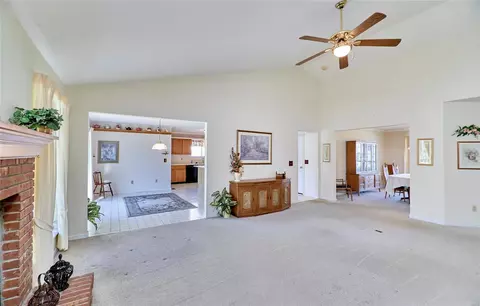 39 Meadow Spring Dr, Saint Charles, MO 63303 photo 22