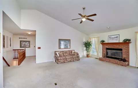 39 Meadow Spring Dr, Saint Charles, MO 63303 photo 16