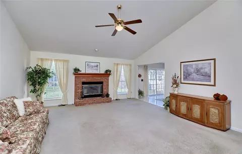 39 Meadow Spring Dr, Saint Charles, MO 63303 photo 19