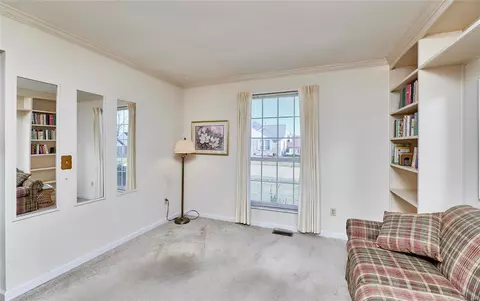 39 Meadow Spring Dr, Saint Charles, MO 63303 photo 10