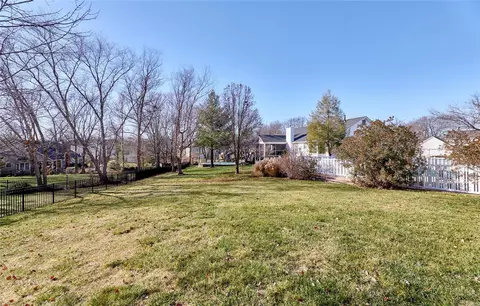 39 Meadow Spring Dr, Saint Charles, MO 63303 photo 64