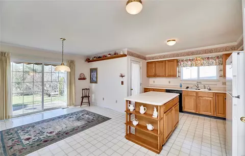 39 Meadow Spring Dr, Saint Charles, MO 63303 photo 24