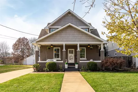 221 N Harrison Ave, Saint Louis, MO 63122