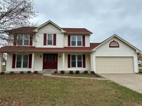 903 Gainesway Ct, Florissant, MO 63034
