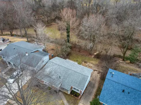 659 Turfwood Dr, Ballwin, MO 63021 photo 27
