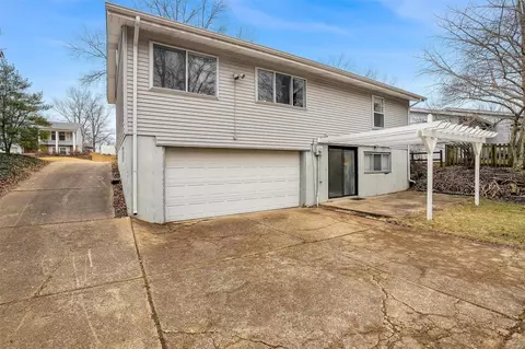 659 Turfwood Dr, Ballwin, MO 63021 photo 21