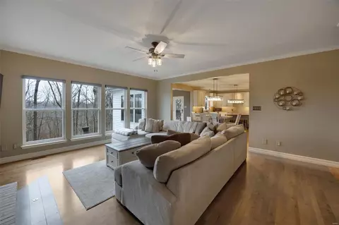 913 Sheffield Forest Ct, Wildwood, MO 63021 photo 7