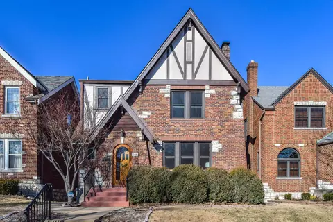 5855 Itaska St, Saint Louis, MO 63109