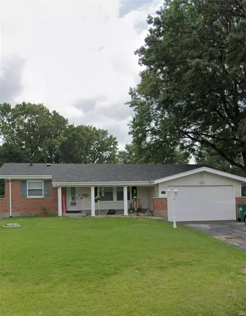 2436 Pershall Rd, Saint Louis, MO 63136
