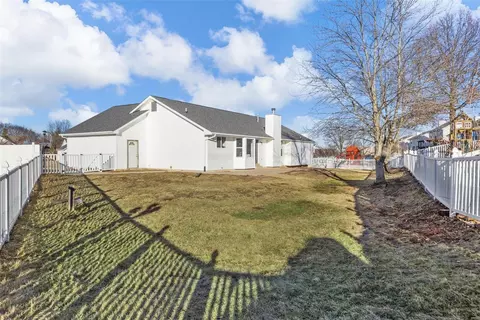 422 Winter Wind Dr, O'fallon, MO 63366 photo 18