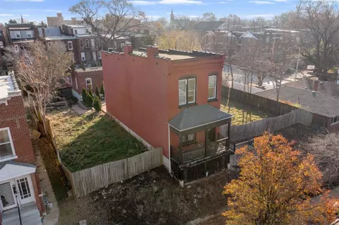 3446 Nebraska Ave, Saint Louis, MO 63118
