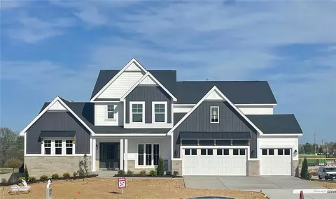 1000 Royal Troon Dr, Dardenne Prairie, MO 63368