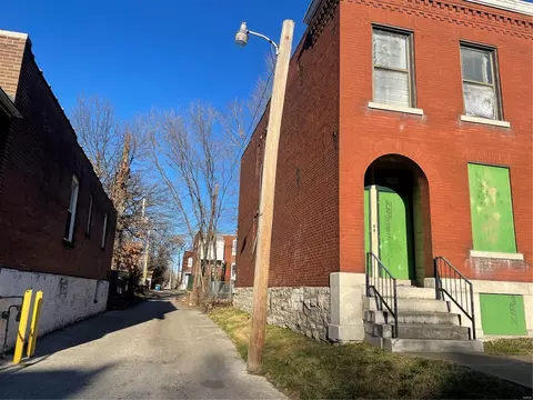 4471 Margaretta Ave, Saint Louis, MO 63115