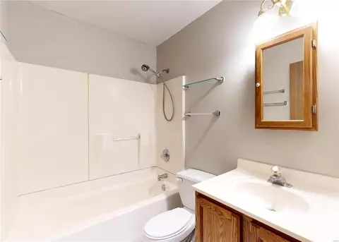 2317 Amarillo Dr, O'fallon, MO 63368 photo 9