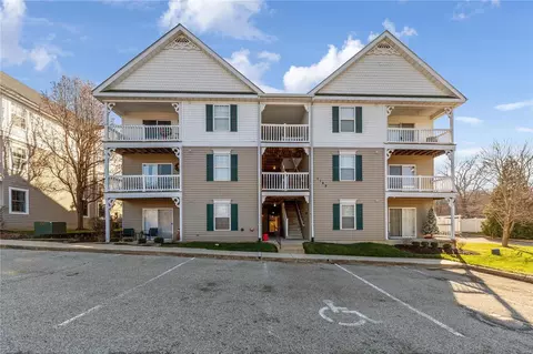 1149 Arbor Creek Dr #1C, Saint Louis, MO 63122