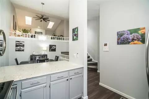 1323 Treetop Trail Dr, Ballwin, MO 63021 photo 15