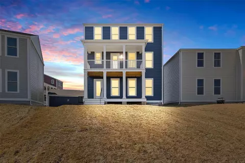 5004 Barter St, Saint Charles, MO 63301