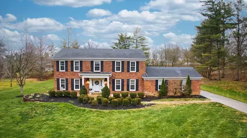346 Pebble Valley Dr, Saint Louis, MO 63141