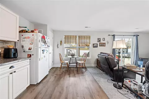 Dining - 328 Burning Brook Dr, O'fallon, MO 63366 photo 2 of 3
