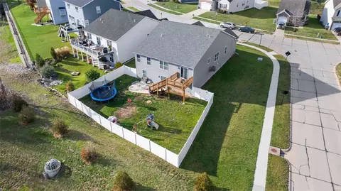 Exterior - 328 Burning Brook Dr, O'fallon, MO 63366 photo 7 of 12