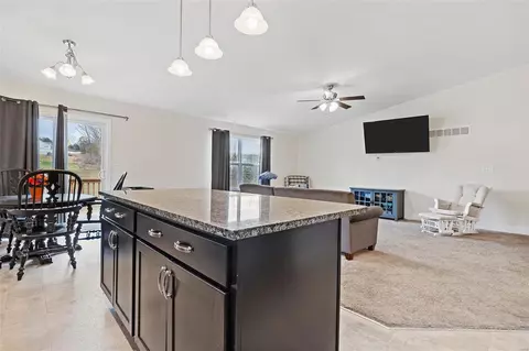 Kitchen - 328 Burning Brook Dr, O'fallon, MO 63366 photo 6 of 8