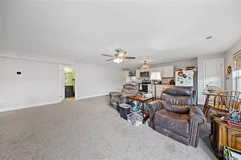Living - 328 Burning Brook Dr, O'fallon, MO 63366 photo 4 of 6