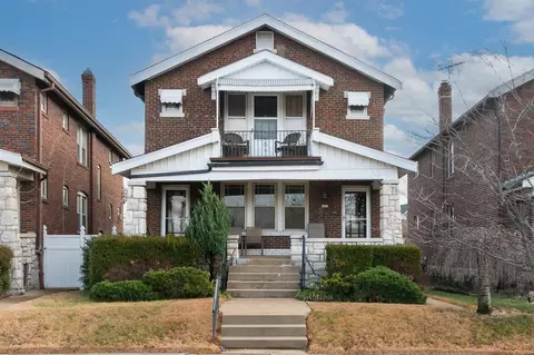 3920 Gustine Ave, Saint Louis, MO 63116