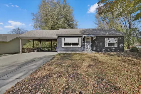 3621 Welland Ave, Bridgeton, MO 63044