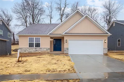 12104 Rose Mdws, Maryland Heights, MO 63043