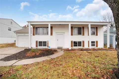 7416 Mexico Rd, Saint Peters, MO 63376