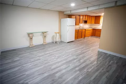 2445 Pinehurst Dr, Overland, MO 63114 photo 12