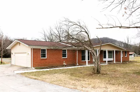 4733 Fox Creek Rd, Wildwood, MO 63069