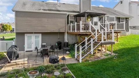 11 Winter Park Ct, O'fallon, MO 63366 photo 2