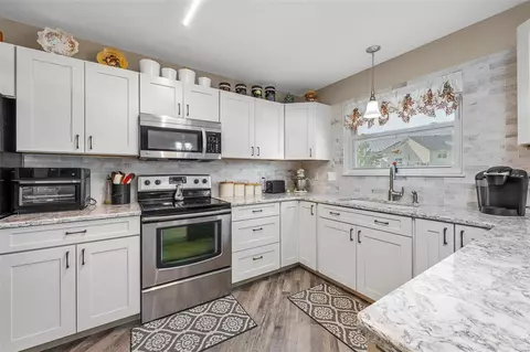11 Winter Park Ct, O'fallon, MO 63366 photo 7