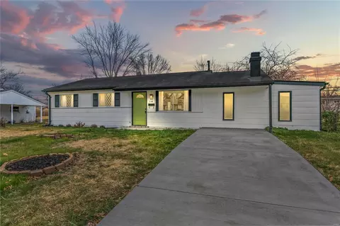 710 Central Pkwy, Florissant, MO 63031