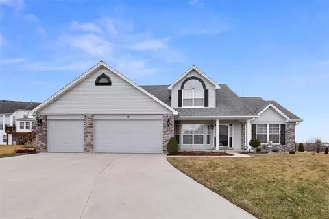 10 Pine Forest Ct, Dardenne Prairie, MO 63368