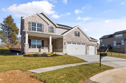 3071 Meadow Haven Ct, Saint Louis, MO 63129