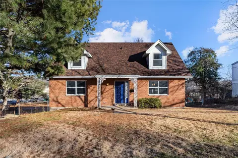 10144 Castle Dr, Saint Louis, MO 63136
