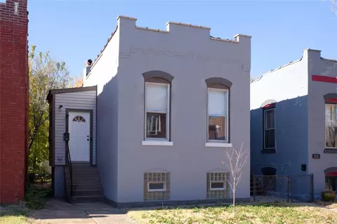 2345 Michigan Ave, Saint Louis, MO 63104