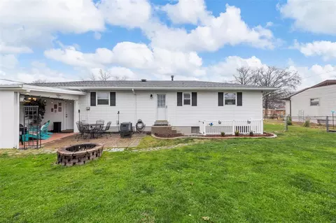 750 Danny Ln, O'fallon, MO 63366 photo 5