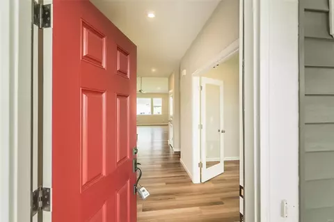 Entry Way - 1557 Misty River Dr, O'fallon, MO 63366 photo 2 of 5
