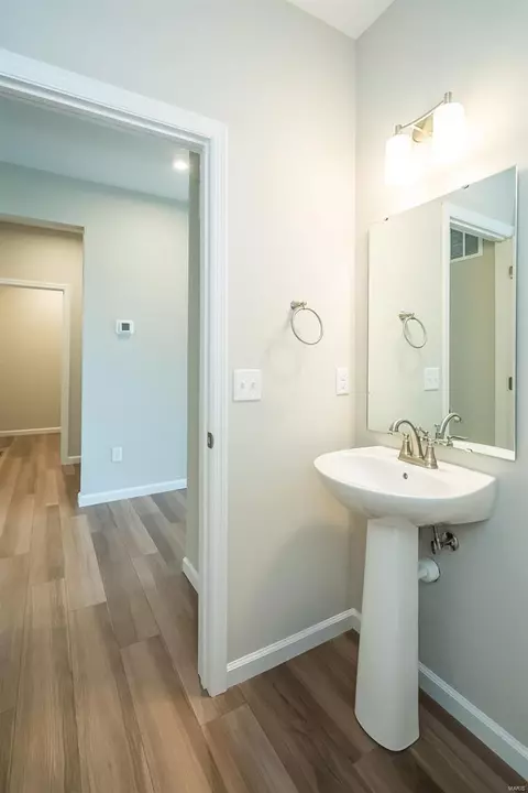Bath - 1557 Misty River Dr, O'fallon, MO 63366 photo 5 of 7