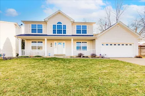 3382 Hampton Xing, Saint Charles, MO 63303