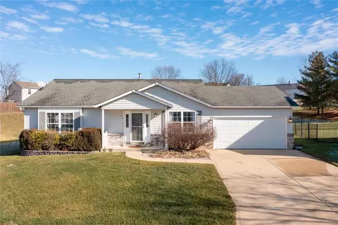 10 Tower Park Ct, Saint Charles, MO 63304