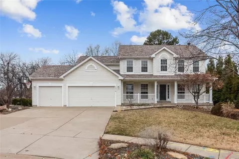 3319 Tuscany Hills Ct, Bridgeton, MO 63044